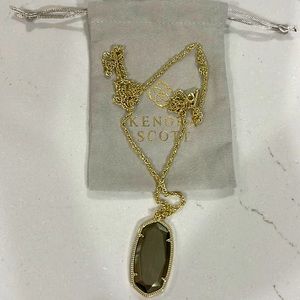 Kendra Scott Danielle necklace
